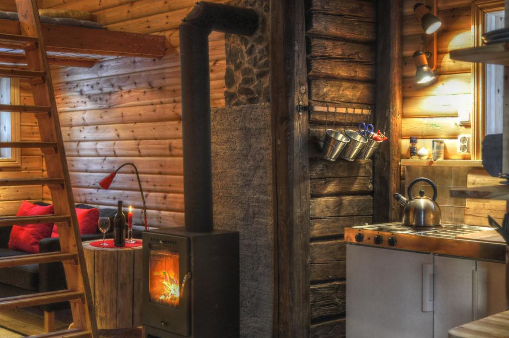 Cottage On Wild River In Lapland/Sweden Karlsten Kültér fotó